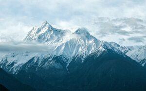 男性の一人旅で楽しむ富士山登山の魅力は？