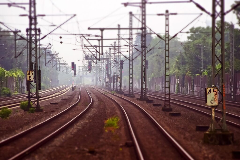 男性一人旅で楽しむヨーロッパ鉄道の魅力とは？